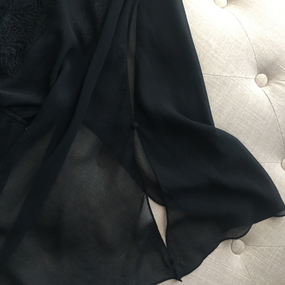 BCBGMaxAzria Black Silk Blouse Sz XXS - Picture 8 of 13